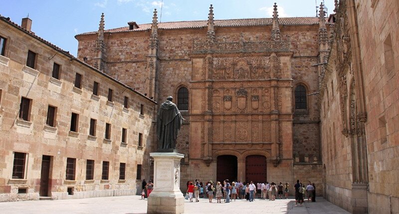 Die Universität Luzern arbeitet künftig mit der Universität Salamanca zusammen, der ältesten Spaniens. | © Flickr/Gonzalo Iza