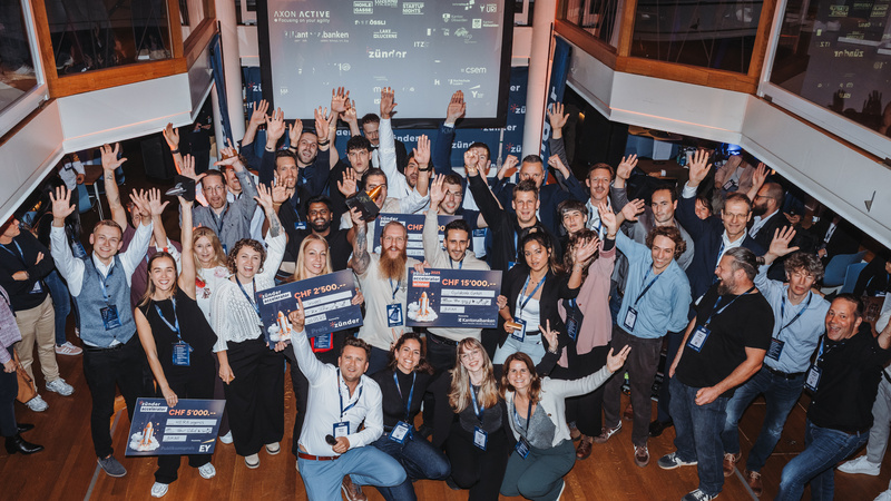 *zünder accelerator prämiert Startups | © Johanna Unternährer Fotografie